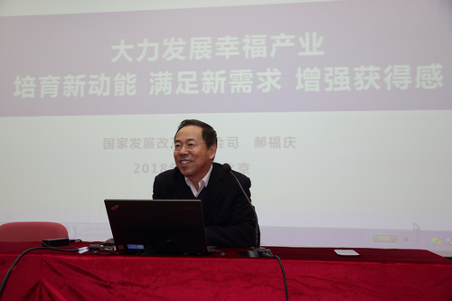 2c4d0a0bc2f84362a67c53009e3ccd10.jpg CE8P4876.jpg