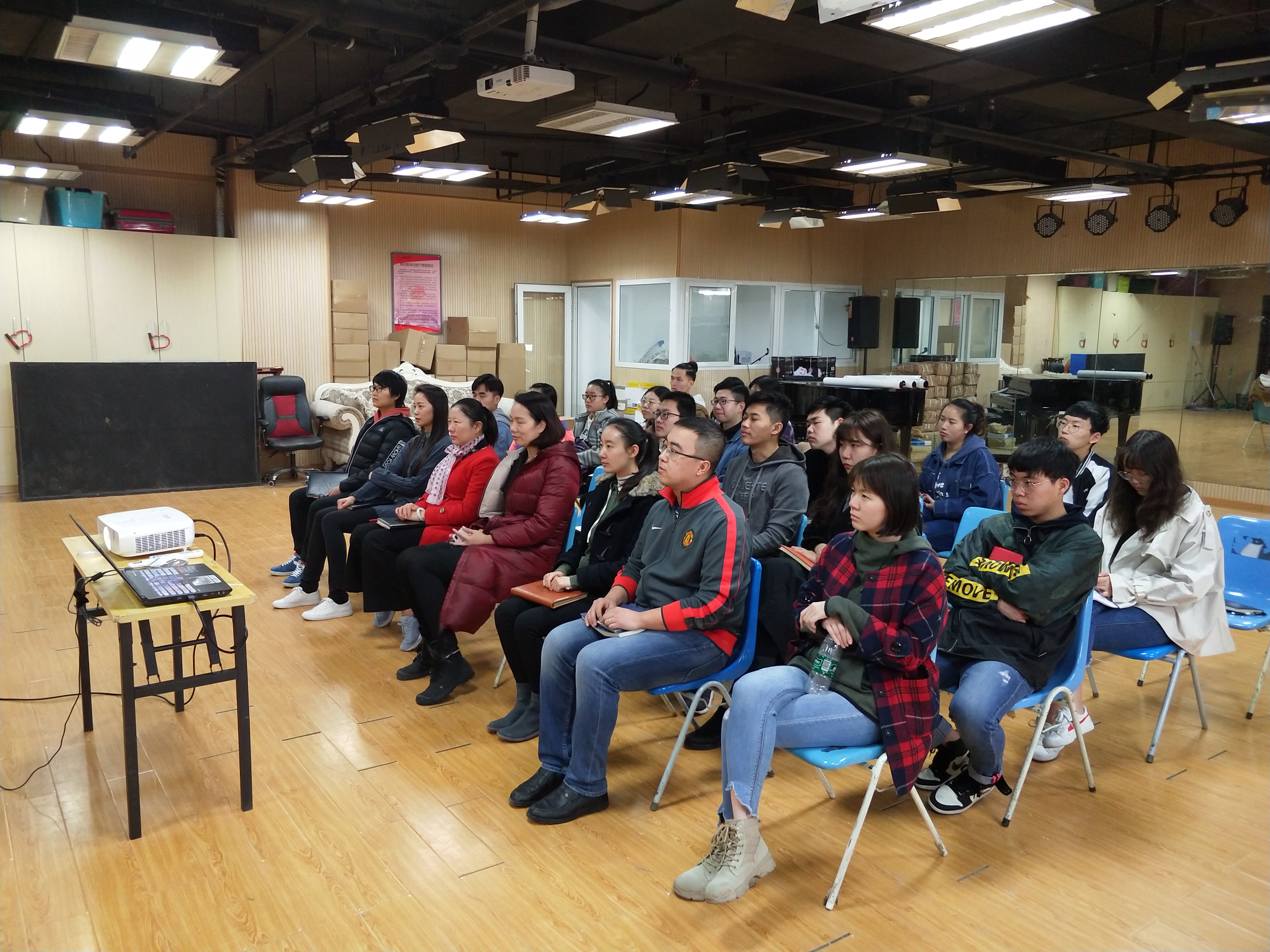 fd6ed330851e4a258905b4e78be00adb.jpg fd6ed330851e4a258905b4e78be00adb.jpg