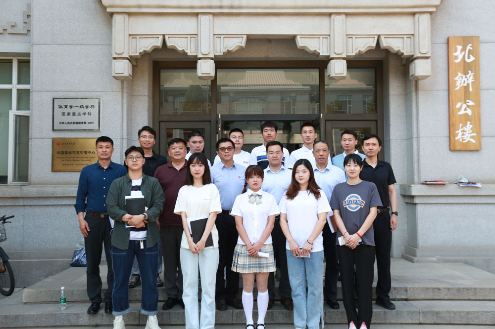 4c8163aff76d45eea722ea0390fbd014.jpg 4c8163aff76d45eea722ea0390fbd014.jpg