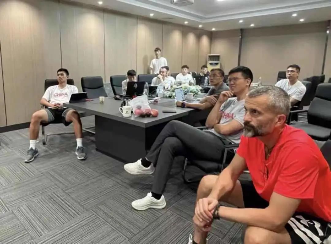 dfa5afbb7e2749f7947abe8960cf3ff8.jpg dfa5afbb7e2749f7947abe8960cf3ff8.jpg