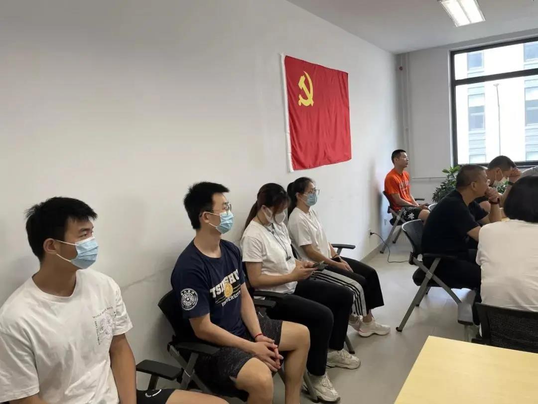 0c25832a4f0849a2bbbedadfc6685e72.jpg 0c25832a4f0849a2bbbedadfc6685e72.jpg