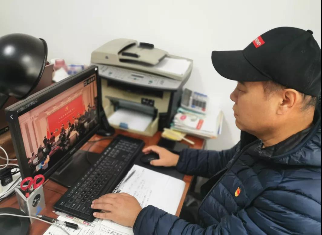 5dbd1a5634034b56ab2428982ed5dbd9.jpg 5dbd1a5634034b56ab2428982ed5dbd9.jpg