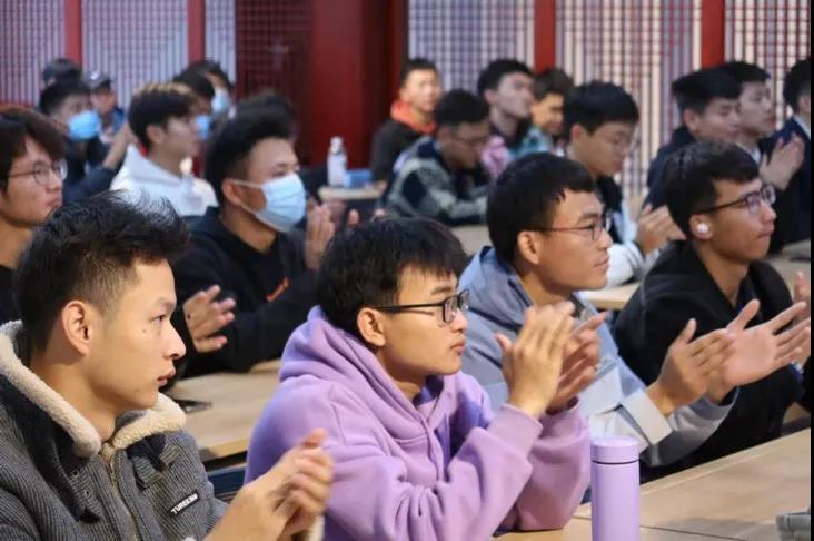 91d6c88132de4f78ad738666adaee5ce.jpg 91d6c88132de4f78ad738666adaee5ce.jpg