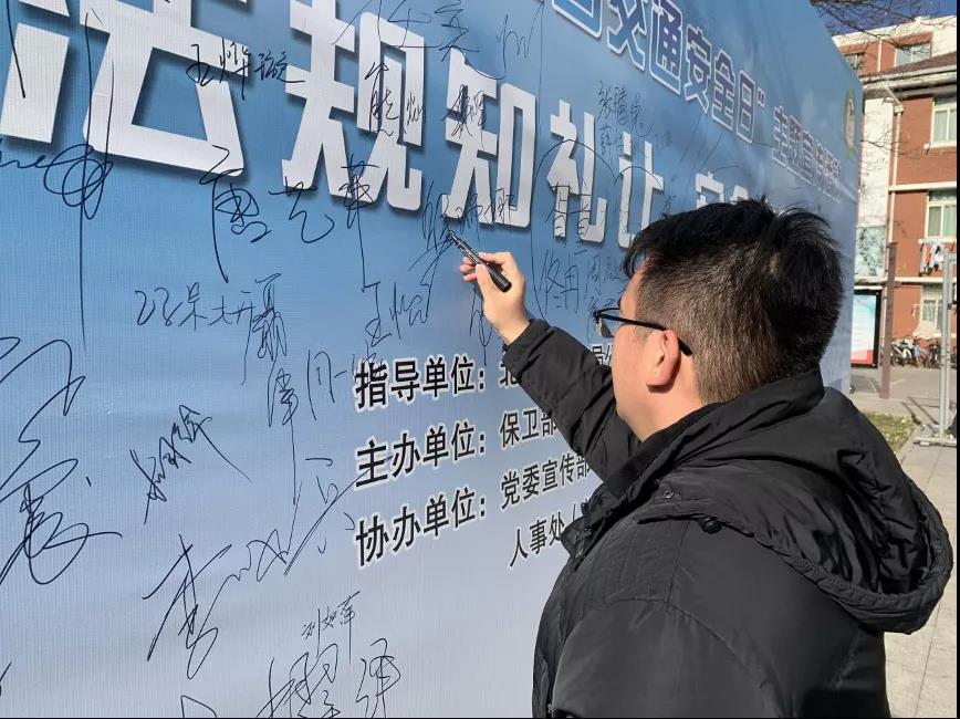 a1c517977d944f37968f25936a6bd168.jpg a1c517977d944f37968f25936a6bd168.jpg