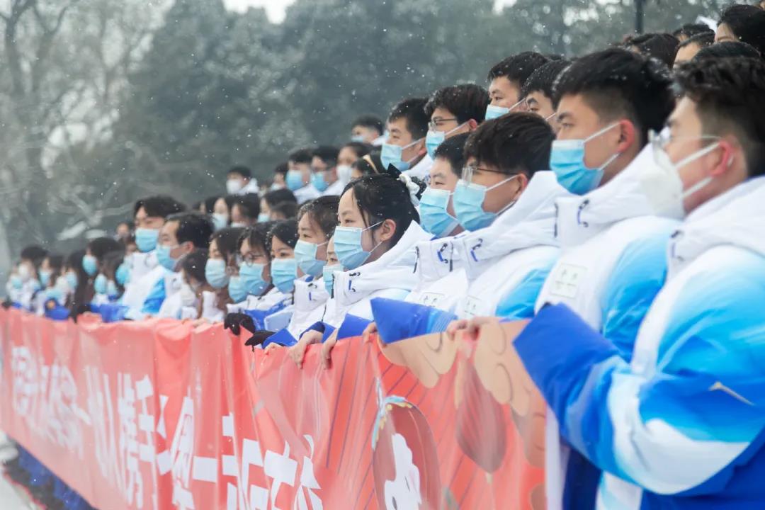 99b5cbbc524a4e1480a84d483b5eff1d.jpg 99b5cbbc524a4e1480a84d483b5eff1d.jpg