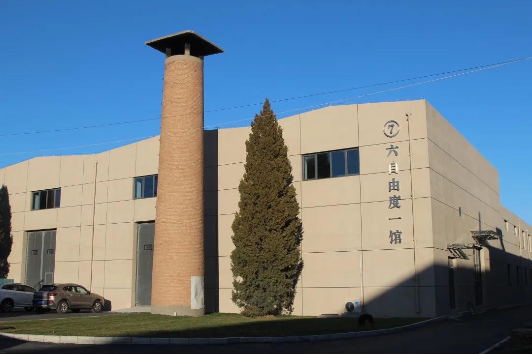 e6565c622cf04b53aeaca90235e6f3c8.jpg e6565c622cf04b53aeaca90235e6f3c8.jpg