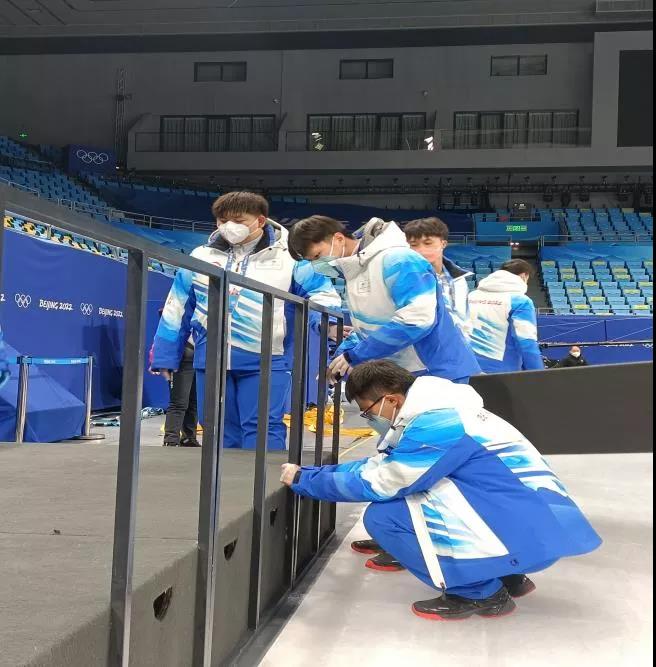 14a9b279b7d54beba3943c8c3735656f.jpg 14a9b279b7d54beba3943c8c3735656f.jpg