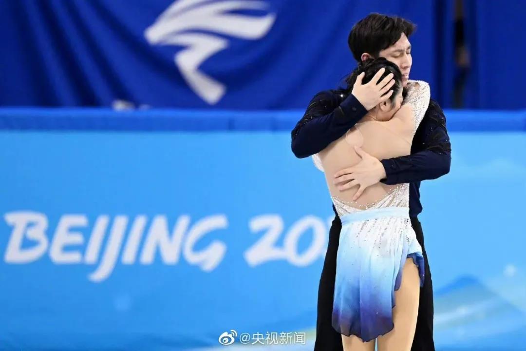 73e8ebc1a2d04f319583508f23c9dbe5.jpg 73e8ebc1a2d04f319583508f23c9dbe5.jpg