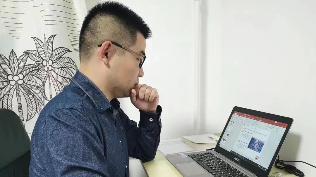 b43159d2cfee4c1fa1dbdf1dea30899f.jpg b43159d2cfee4c1fa1dbdf1dea30899f.jpg