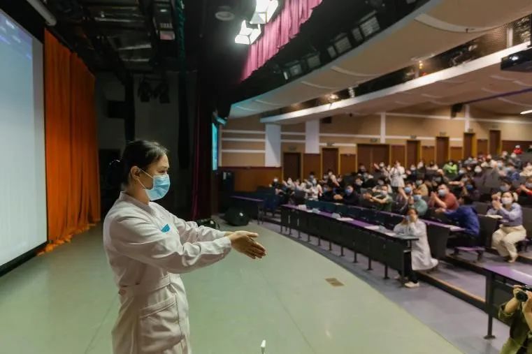 bc3b7ecfa73243298f86dbb910932c0a.jpg bc3b7ecfa73243298f86dbb910932c0a.jpg