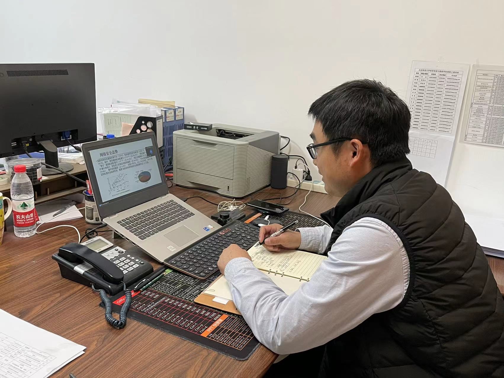 ff08628167d245e0b2cc53d6c5694429.jpg ff08628167d245e0b2cc53d6c5694429.jpg