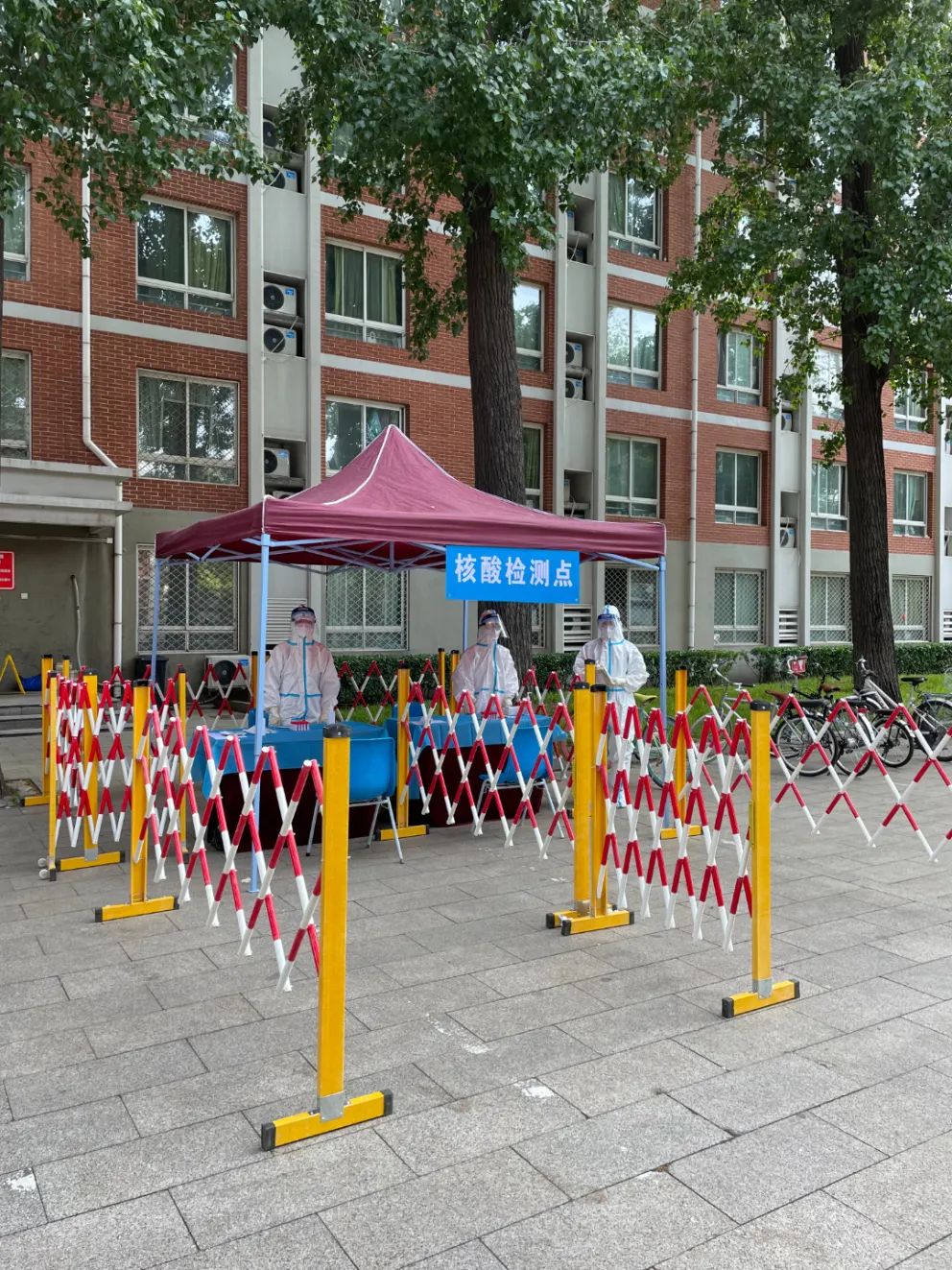 ecbb3f13310e40adbe71d8a9493b2fd3.jpg ecbb3f13310e40adbe71d8a9493b2fd3.jpg