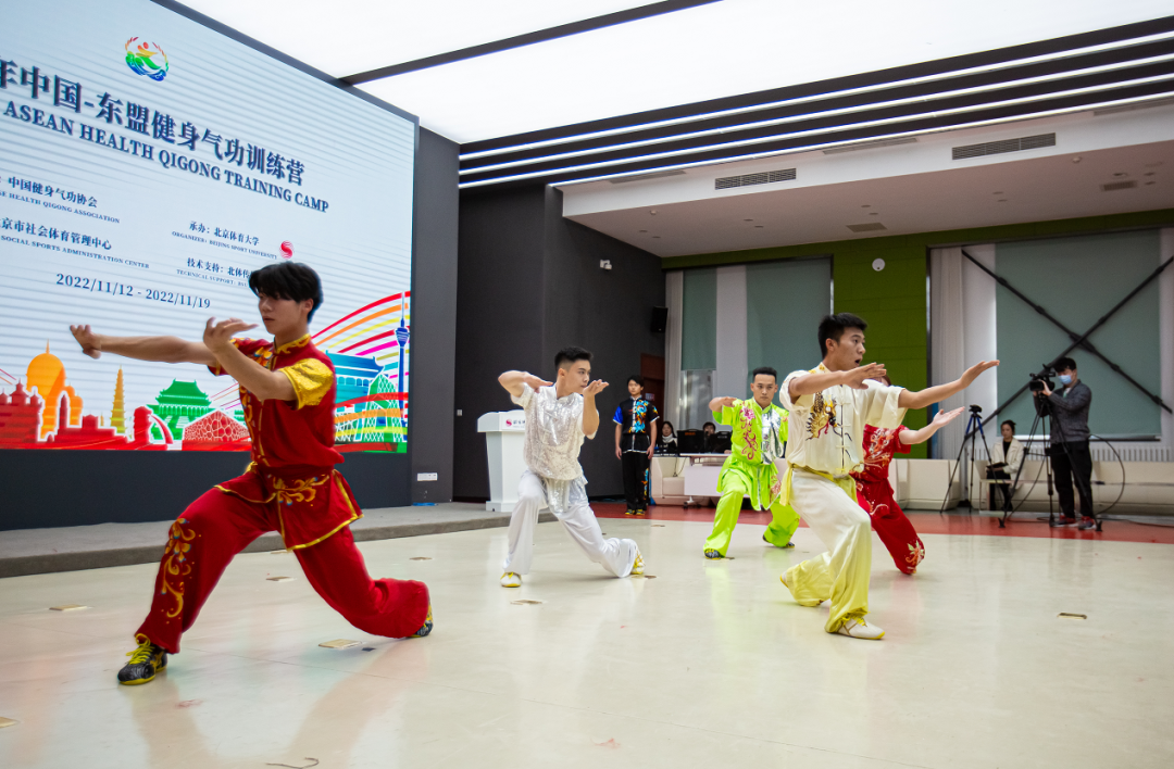 e821e7c0d8534aa6a870cded204ff46a.png e821e7c0d8534aa6a870cded204ff46a.png