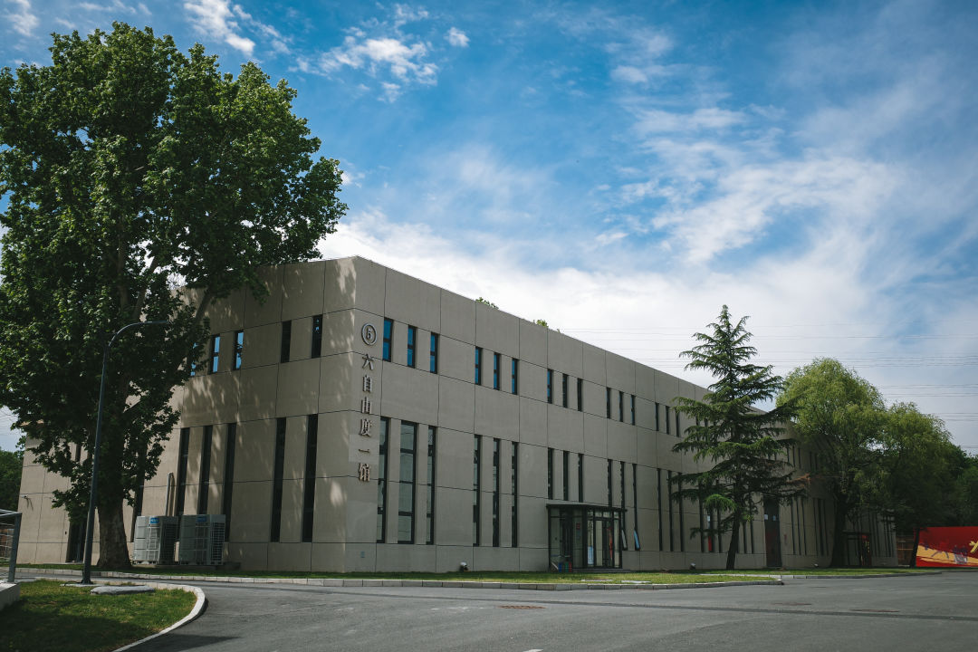 68653cc8227043758edfec532738e8e1.jpg 68653cc8227043758edfec532738e8e1.jpg