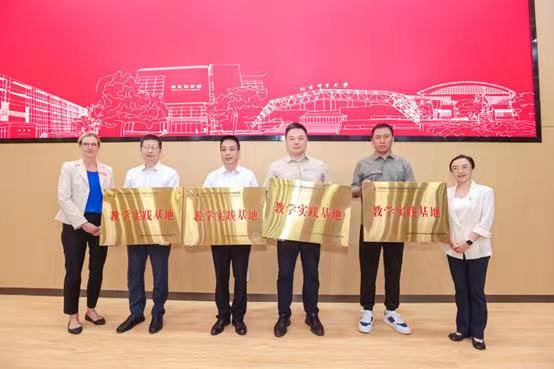 85f2cb3f21644730b5af4d49e087dd58.jpg 85f2cb3f21644730b5af4d49e087dd58.jpg