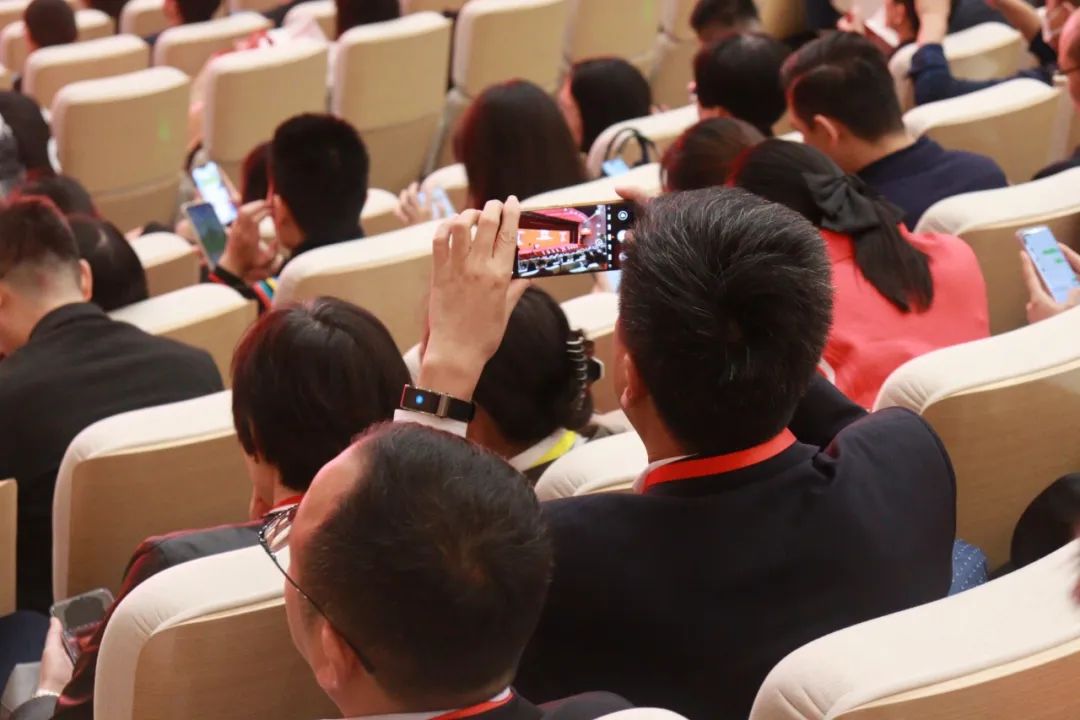 8d07e7186bdf457bbaf98569e40882ef.jpg 8d07e7186bdf457bbaf98569e40882ef.jpg