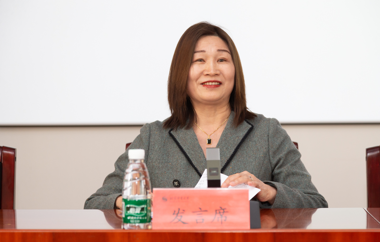 9181eabd9c104f57bc7be7d6e381e921.jpg 9181eabd9c104f57bc7be7d6e381e921.jpg